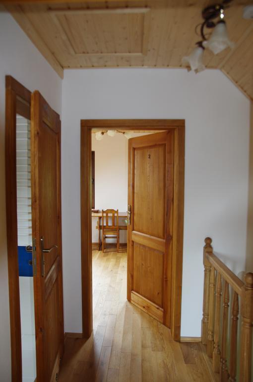 Magiczne Bieszczady - Smerek 86 Hotel Cisna Exterior foto